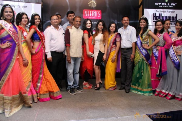 Miss And Mrs Gujarati India Auditions Photos2