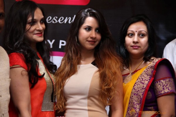 Miss And Mrs Gujarati India Auditions Photos2