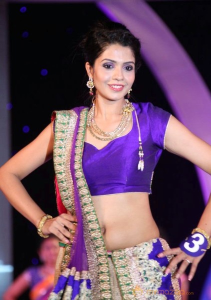 Miss n Mrs India Gujarati Fashion Show Photos