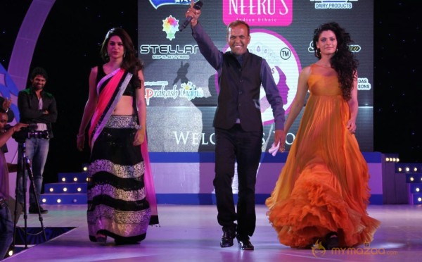 Miss n Mrs India Gujarati Fashion Show Photos