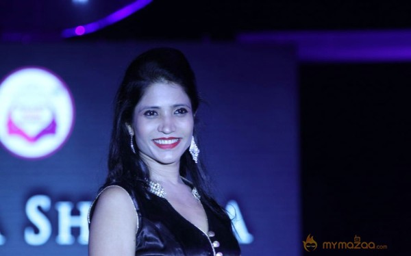 Miss n Mrs India Gujarati Fashion Show Photos