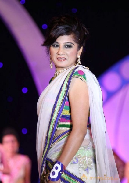 Miss n Mrs India Gujarati Fashion Show Photos