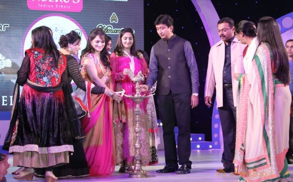 Miss n Mrs India Gujarati Fashion Show Photos