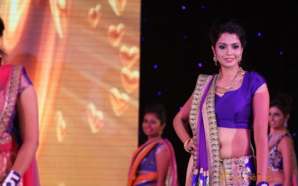 Miss n Mrs India Gujarati Fashion Show Photos02