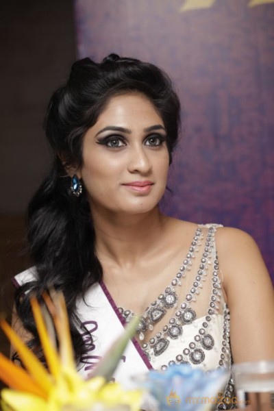 Miss Universal Princess 2013 Photos