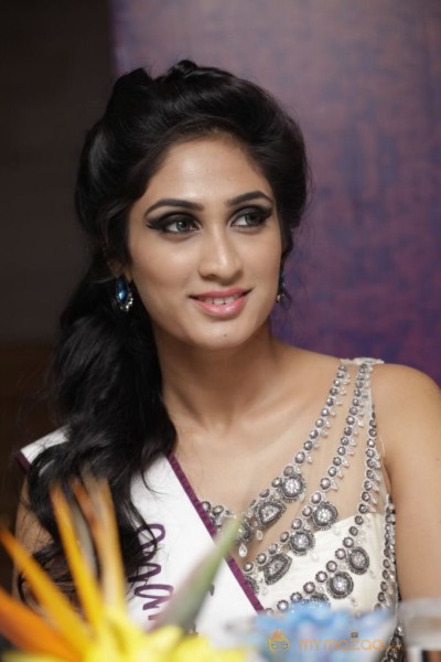 Miss Universal Princess 2013 Photos