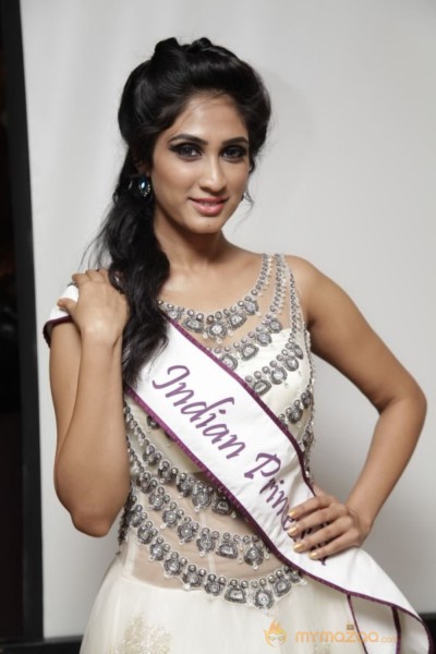 Miss Universal Princess 2013 Photos