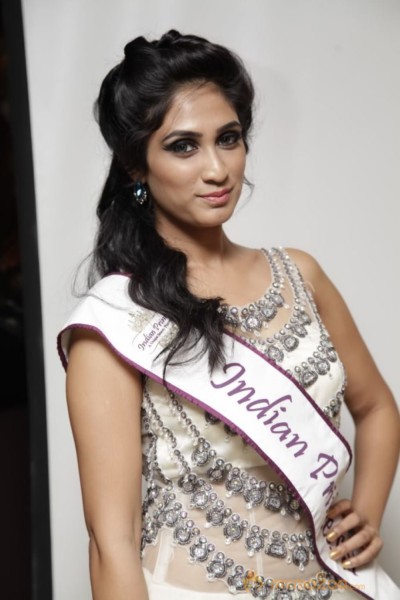 Miss Universal Princess 2013 Photos