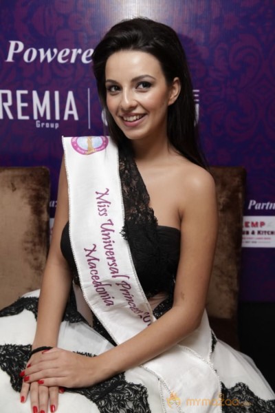 Miss Universal Princess 2013 Photos