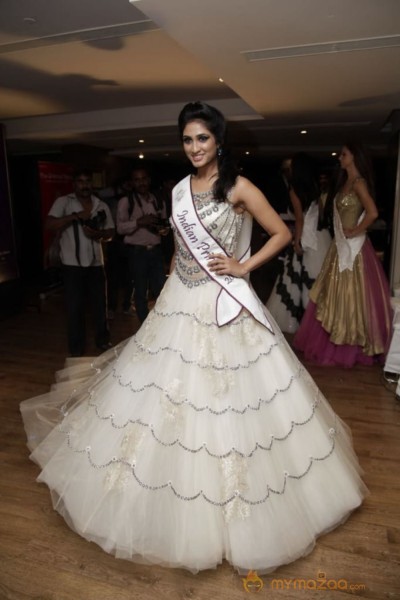 Miss Universal Princess 2013 Photos