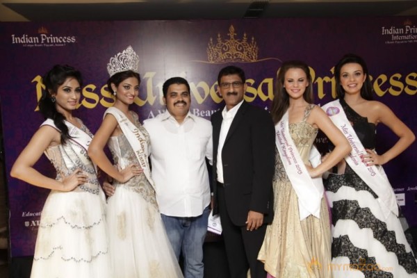 Miss Universal Princess 2013 Photos