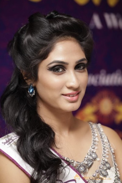 Miss Universal Princess 2013 Photos