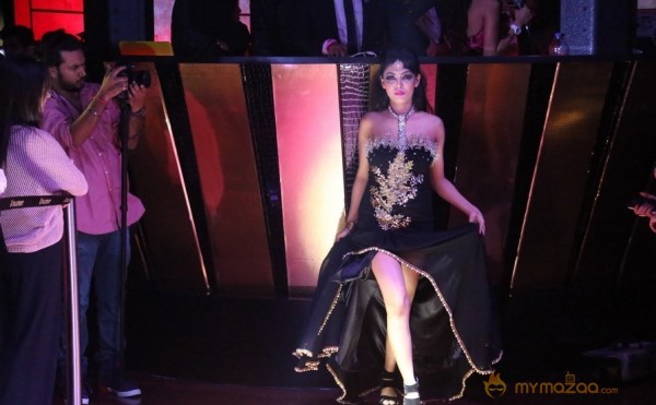 Models and Celebrities at The Pink Affair Fashion Show Photos