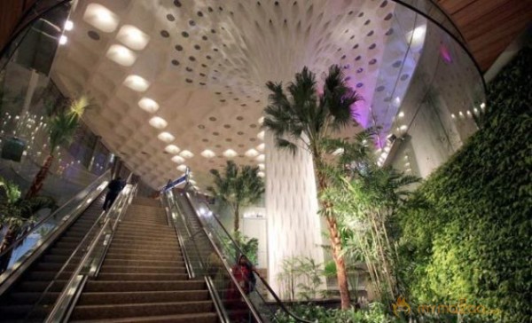 Mumbai Airport New Terminal Photos