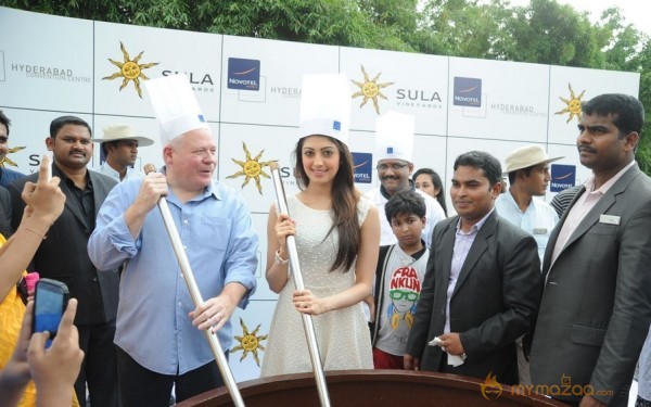 Novotel Fruit Mixing Brunch Ceremony Photos
