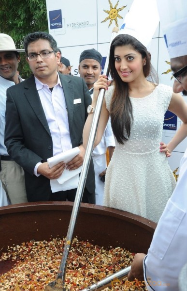 Novotel Fruit Mixing Brunch Ceremony Photos