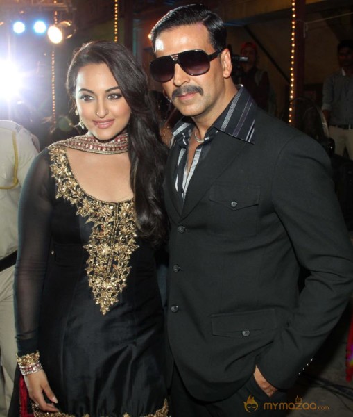 Once Upon A Time In Mumbaai Again First Look Launch  