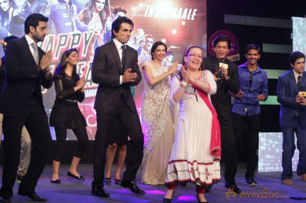 Palam Silks 15 Fashion Show of Happy Near Film Bollywood Stars Photos