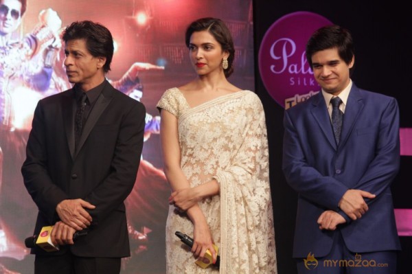 Palam Silks 15 Fashion Show of Happy Near Film Bollywood Stars Photos
