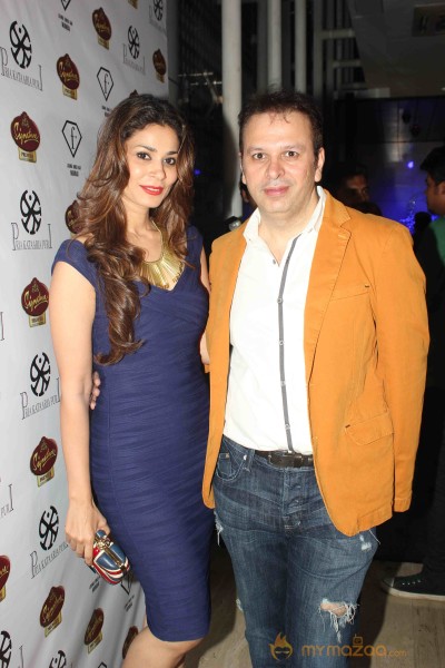 Pria Kataria Puri Fashion Show 