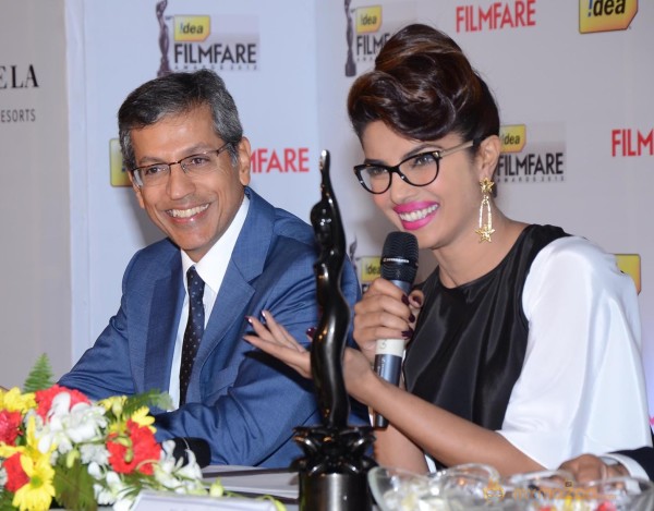 Priyanka At 59th Idea Filmfare Awards 2013