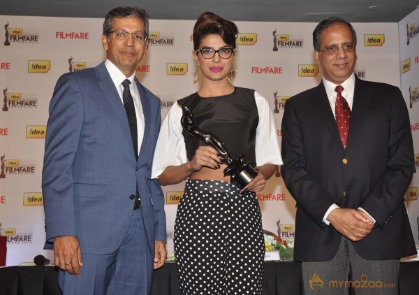 Priyanka At 59th Idea Filmfare Awards 2013