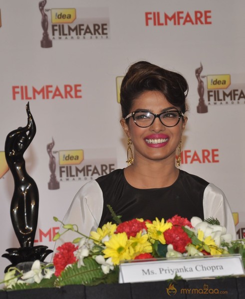 Priyanka At 59th Idea Filmfare Awards 2013