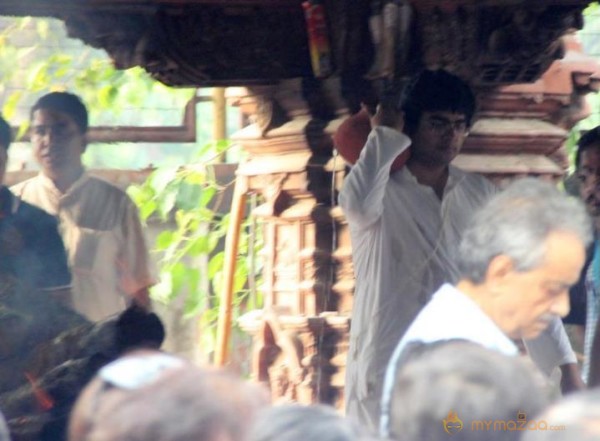 Priyanka Chopra Father Funeral Photos