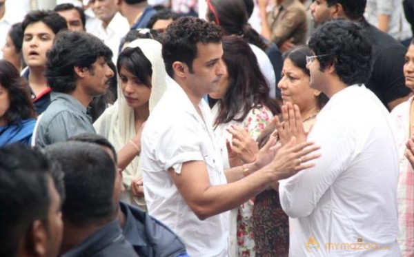Priyanka Chopra Father Funeral Photos