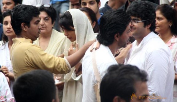 Priyanka Chopra Father Funeral Photos