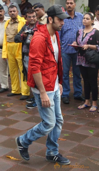 Priyanka Chopra Father Funeral Photos