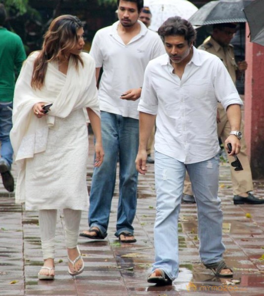 Priyanka Chopra Father Funeral Photos