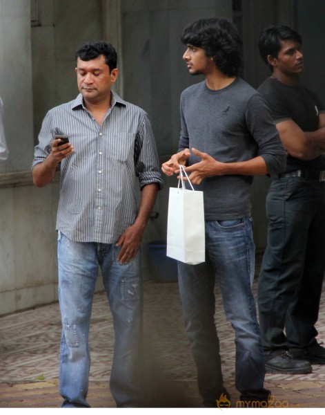 Priyanka Chopra's Father's Condolence Meet Gallery 