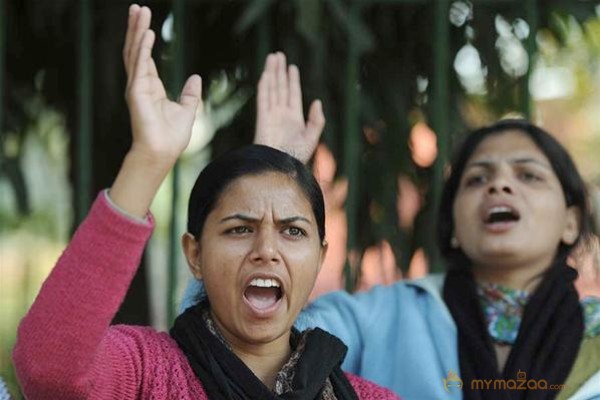 Protests against Delhi gang rape: Photos