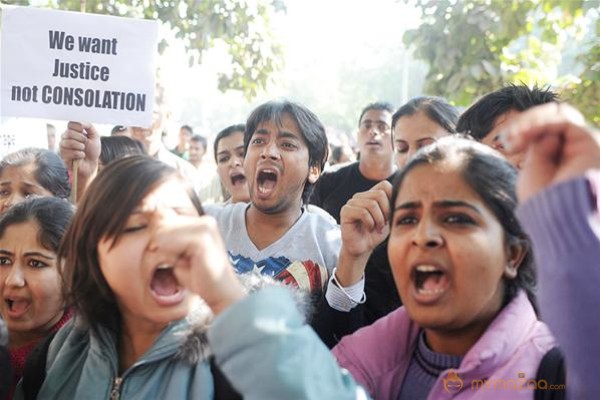 Protests against Delhi gang rape: Photos