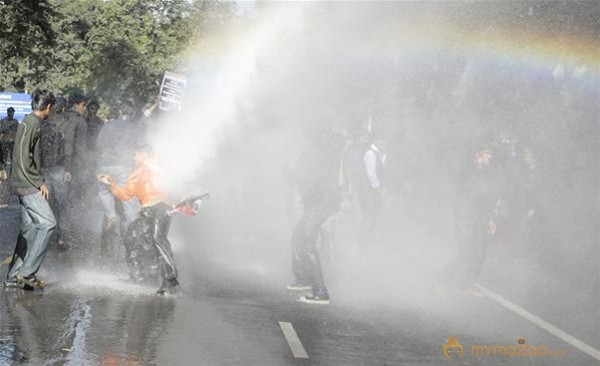 Protests against Delhi gang rape: Photos