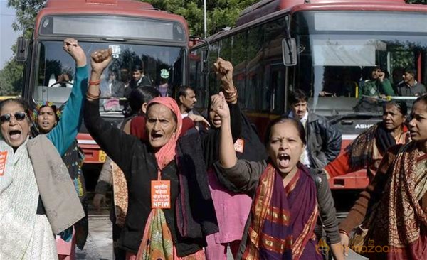 Protests against Delhi gang rape: Photos