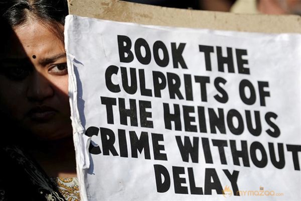 Protests against Delhi gang rape: Photos