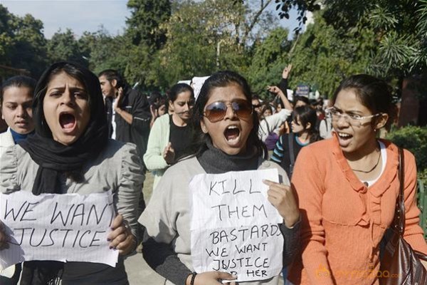 Protests against Delhi gang rape: Photos