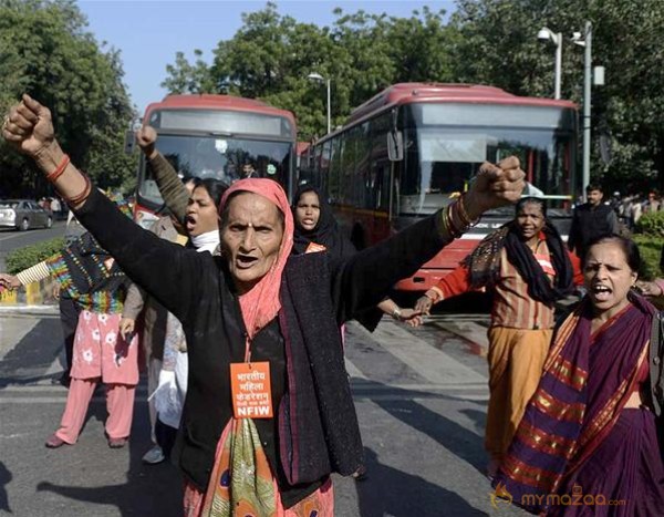 Protests against Delhi gang rape: Photos