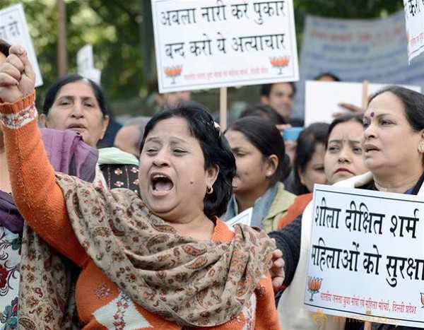 Protests against Delhi gang rape: Photos