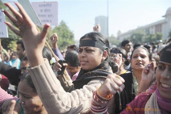 Protests against Delhi gang rape: Photos