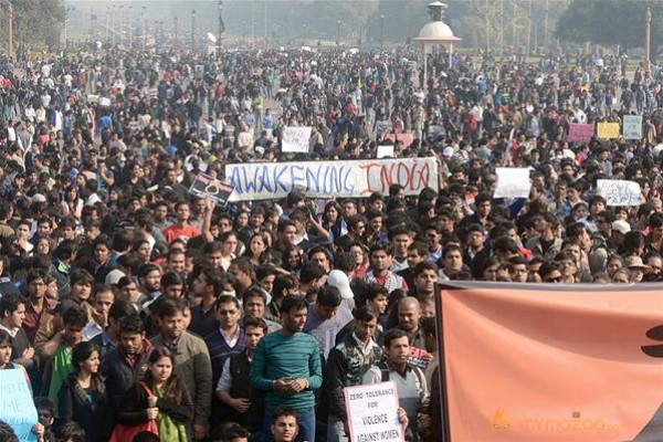 Protests against Delhi gang rape: Photos