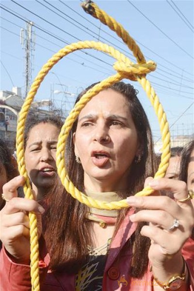 Protests against Delhi gang rape: Photos