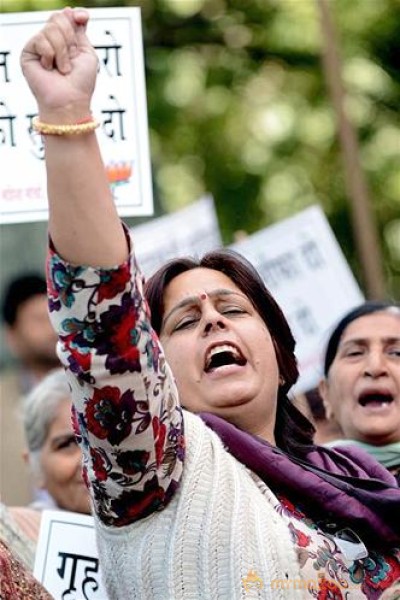 Protests against Delhi gang rape: Photos