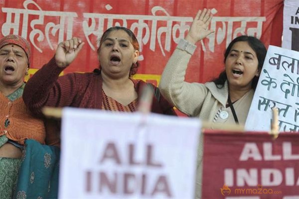 Protests against Delhi gang rape: Photos