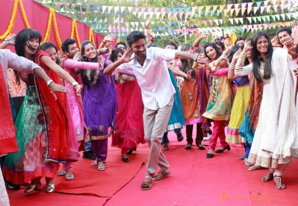 Raanjhanaa Movie Team Press Meet 