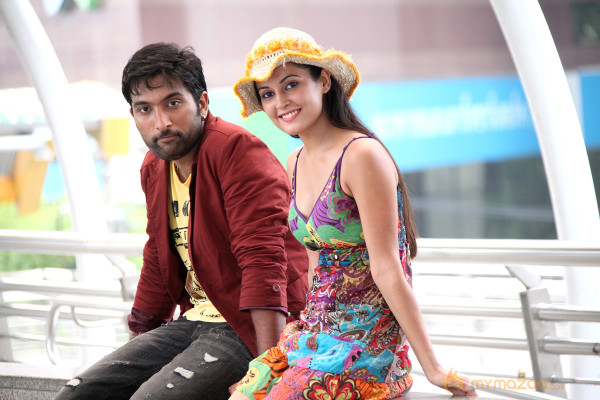 RACE MOVIE LATEST PHOTOS