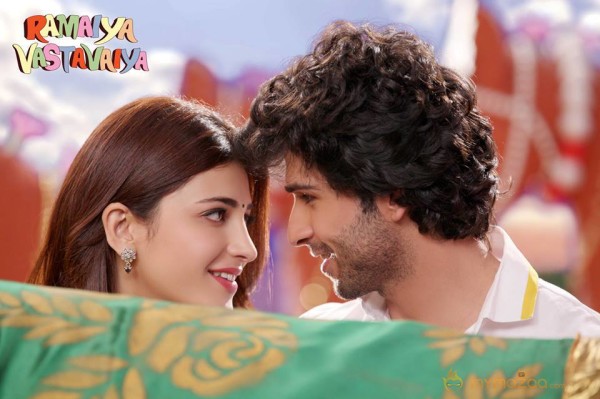 Ramaiya Vastavaiya Movie Wallpapers 