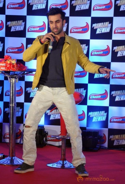 Ranbir & Deepika Launch Close Up Dental Care Products 